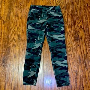 camo jeans